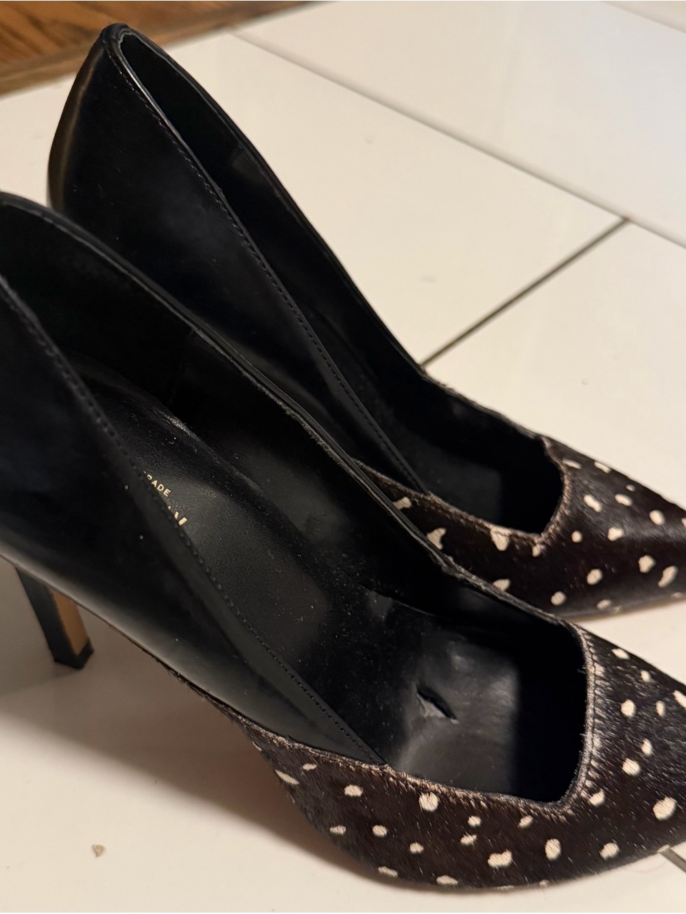 Kate Spade Saturday Spotted Calf Hair Pointed Toe Pumps 6.5 NWOT